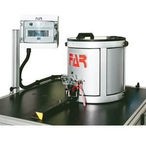 Unidad base autoalimentada